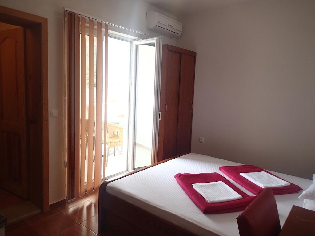 Villa Bosac Gradac  Bilik gambar
