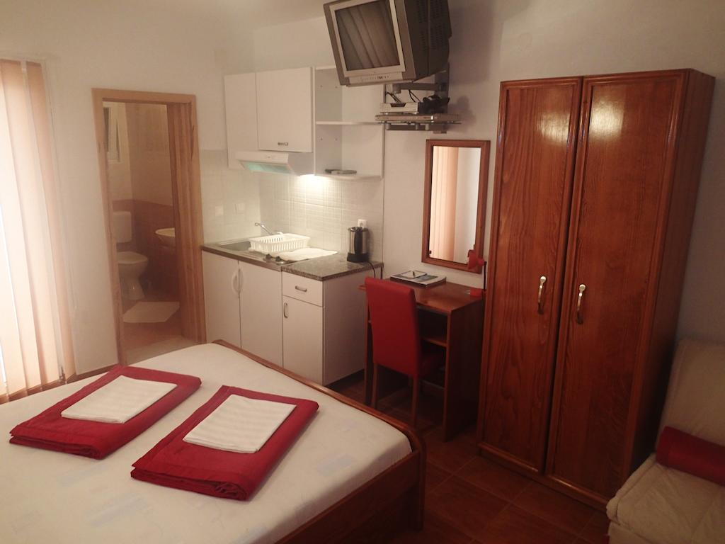 Villa Bosac Gradac  Bilik gambar